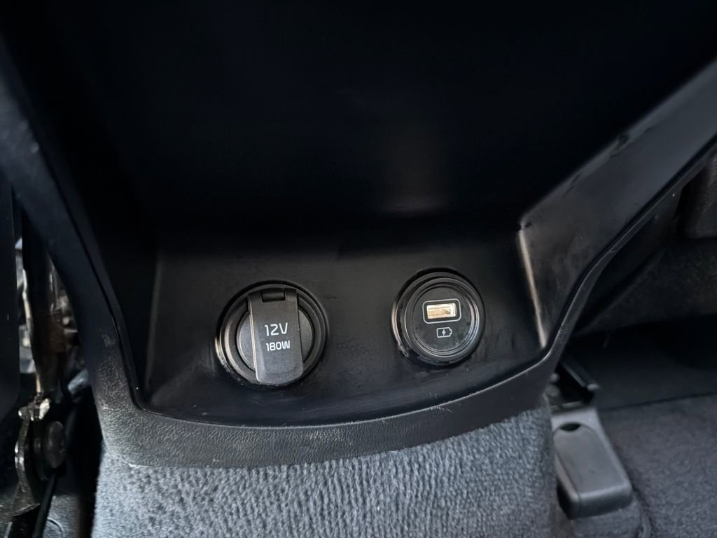 Used 2021 Kia Sorento LX FWD image 36