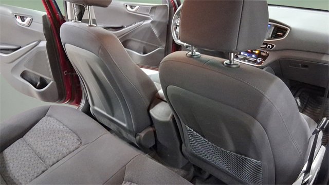 Used 2019 Hyundai Ioniq SEL image 16