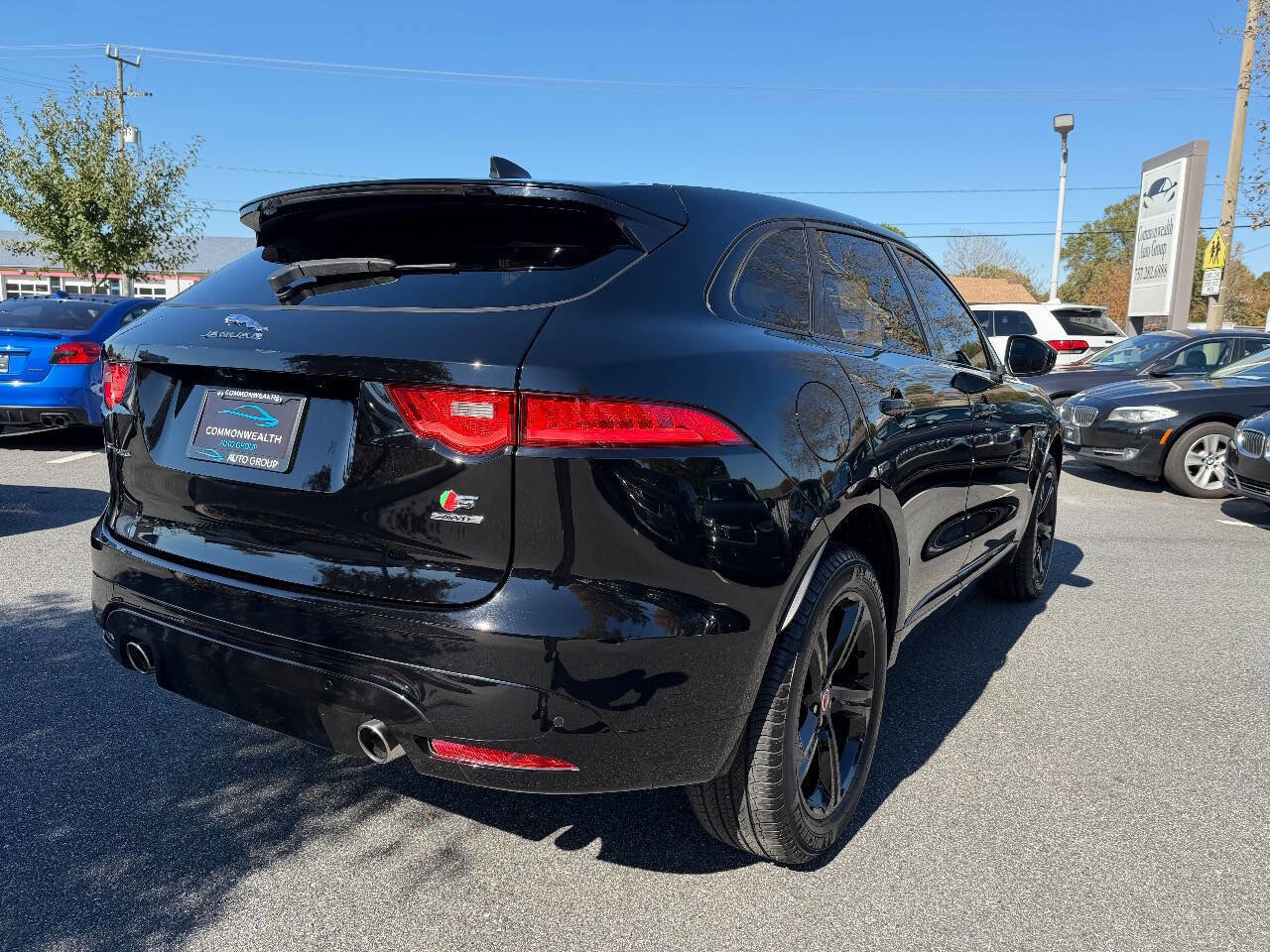 Used 2020 Jaguar F-PACE S image 23