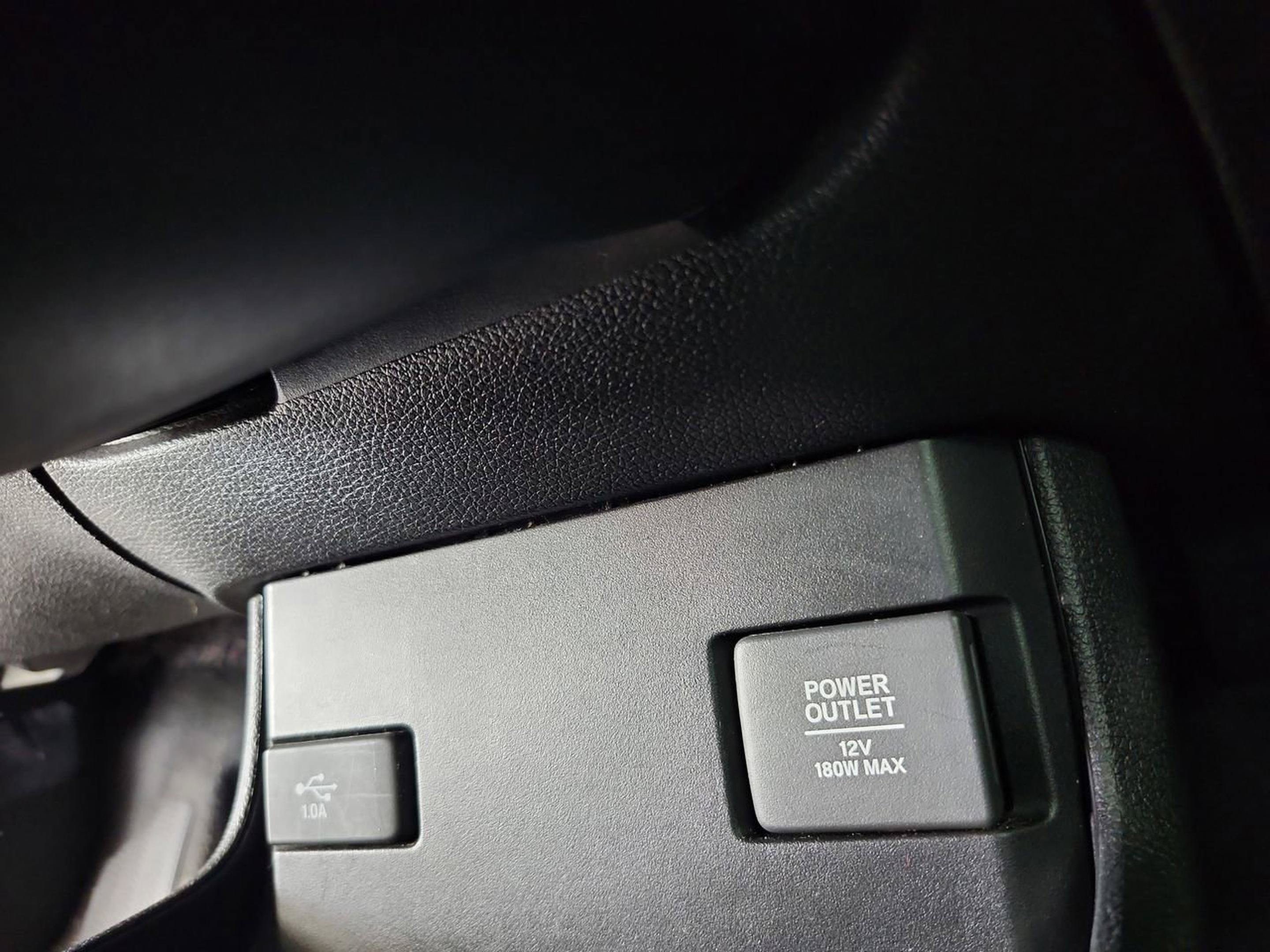 Used 2020 Honda Civic LX image 25