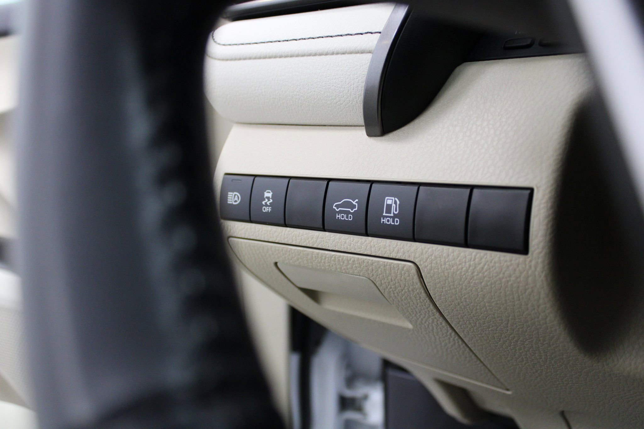 Used 2023 Toyota Camry XLE image 33