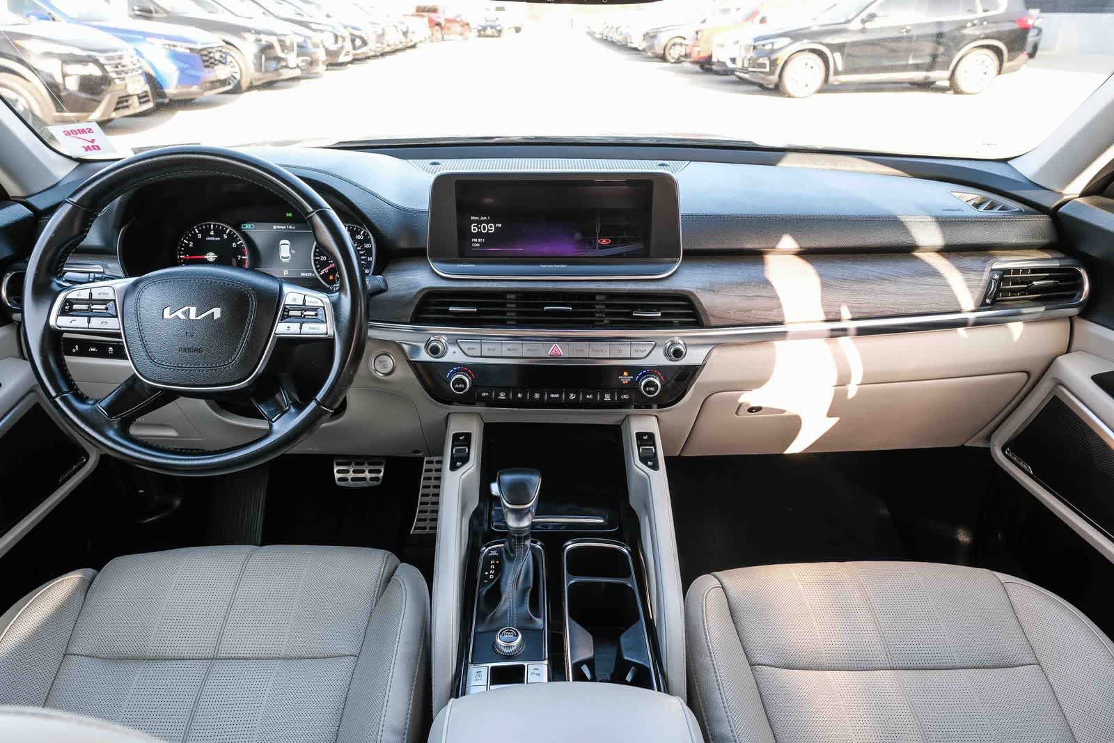 Used 2022 Kia Telluride SX FWD image 13