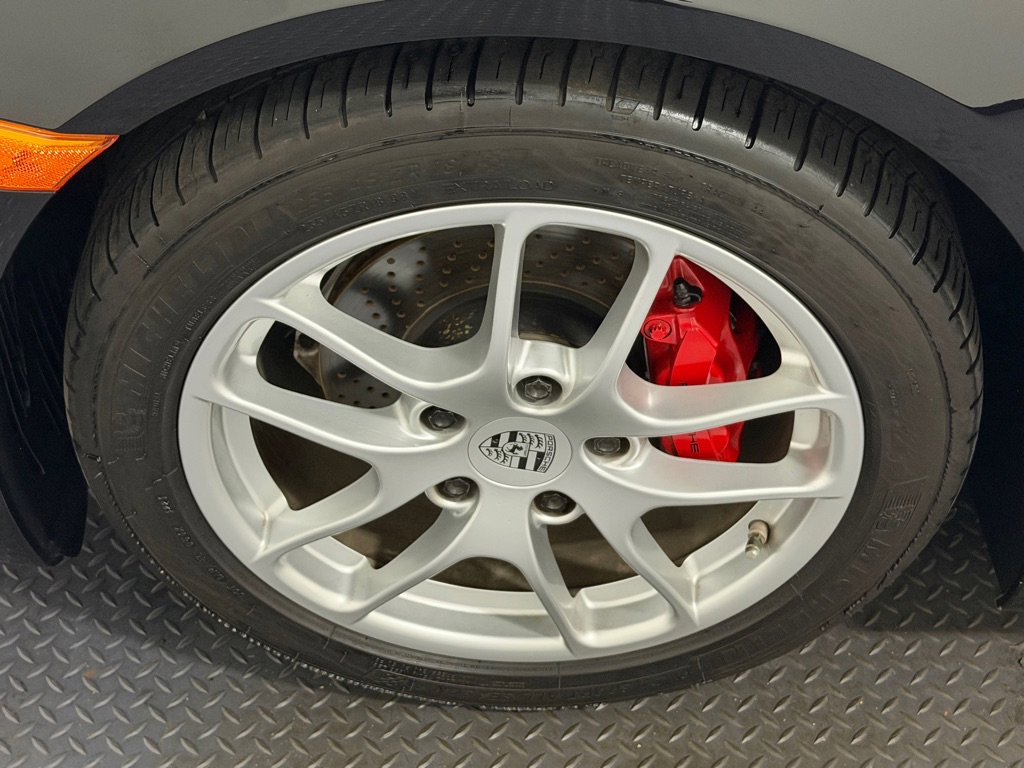 Used 2015 Porsche Cayman image 18