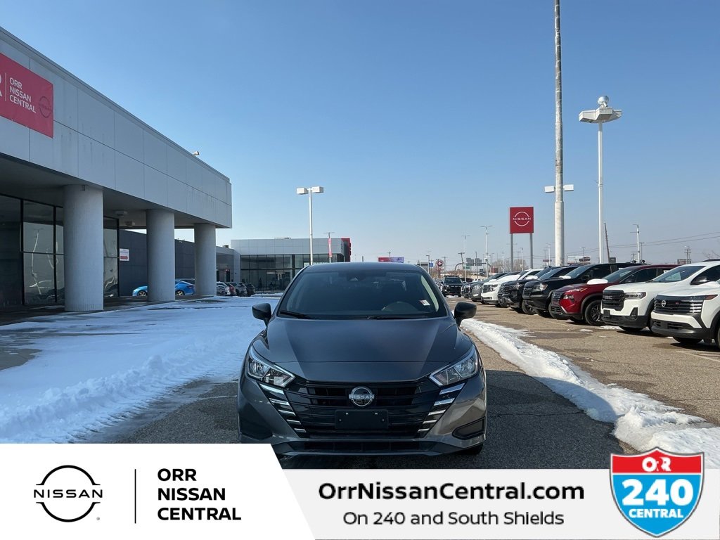 Used 2024 Nissan Versa S w/ S Plus Package image 2