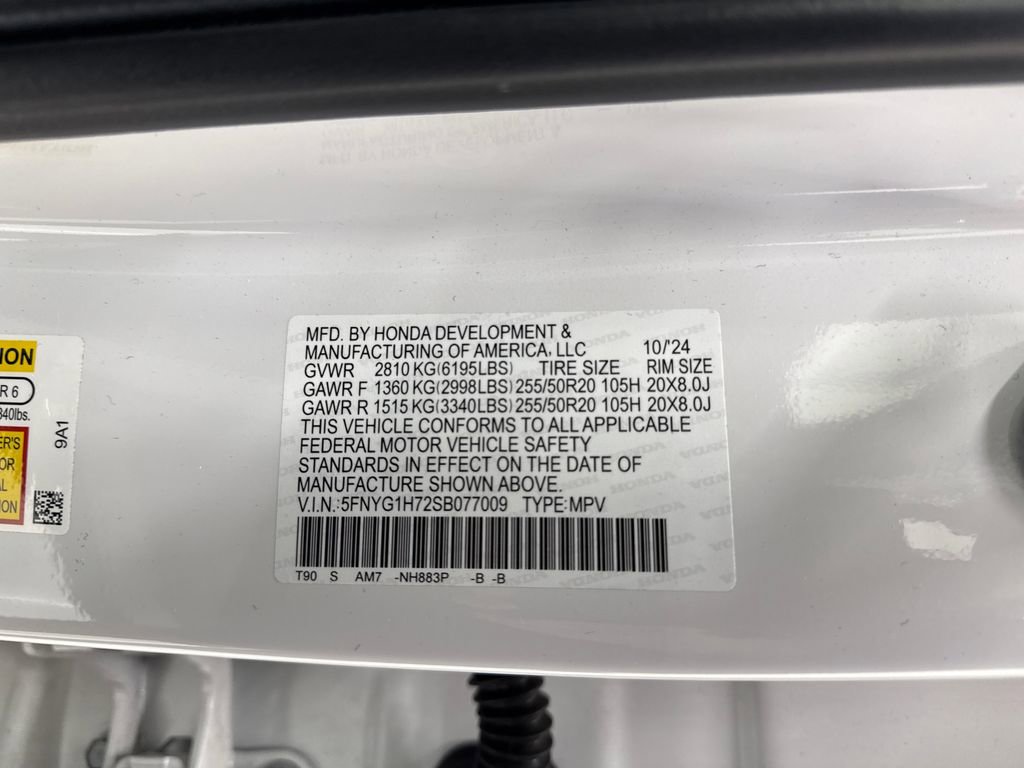 Used 2025 Honda Pilot Touring image 32