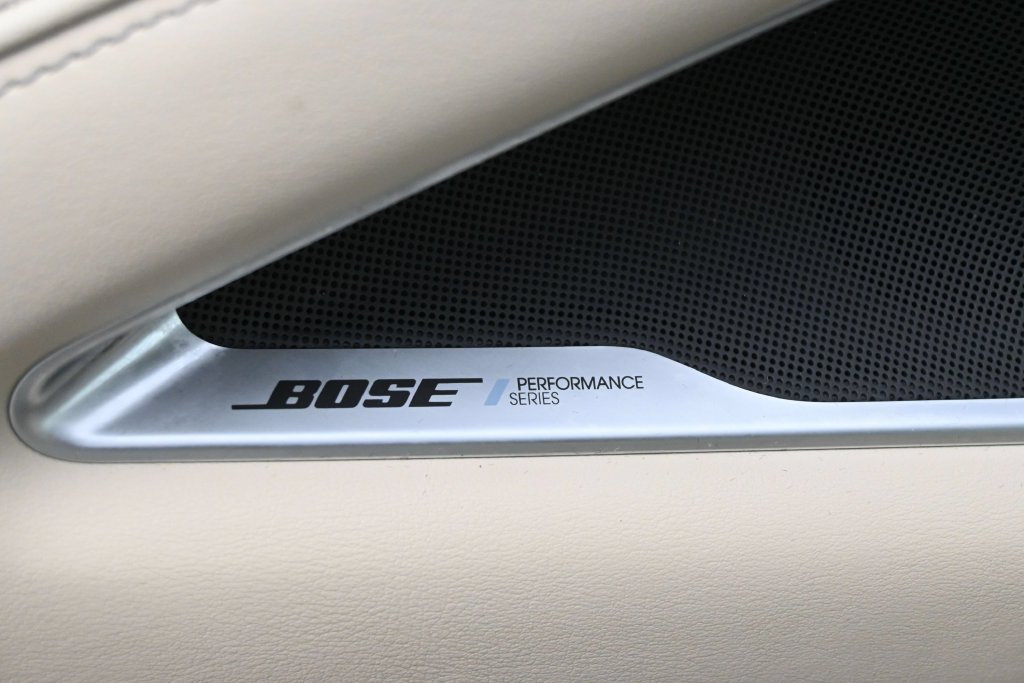 Used 2023 INFINITI QX60 Luxe w/ Performance Audio Package FWD image 6