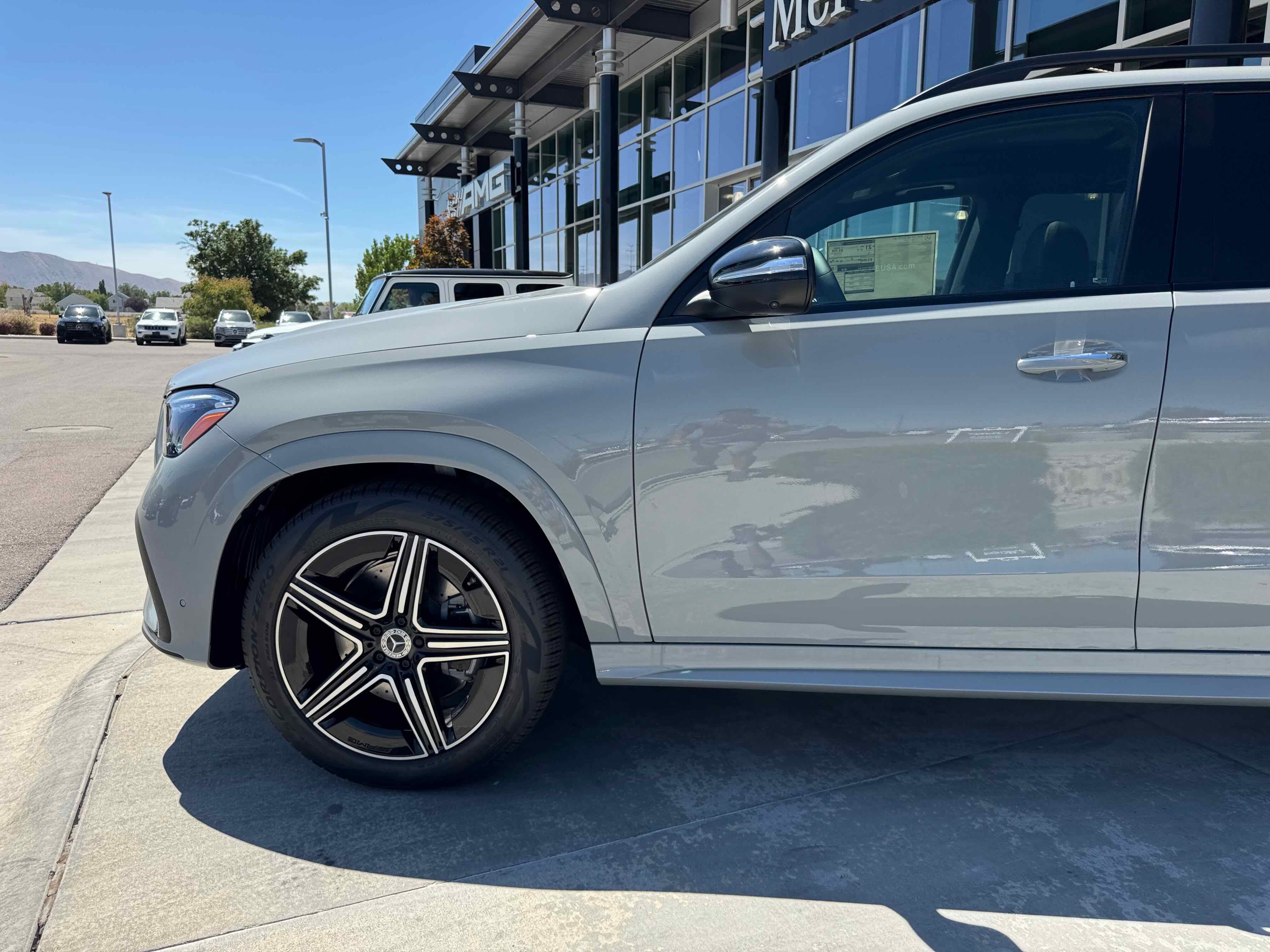 New 2025 Mercedes-Benz GLE 450 4MATIC image 2