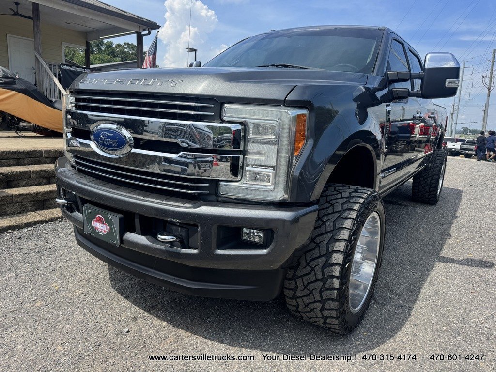 Used 2017 Ford F250 Lariat w/ Chrome Package AWD/4WD image 4