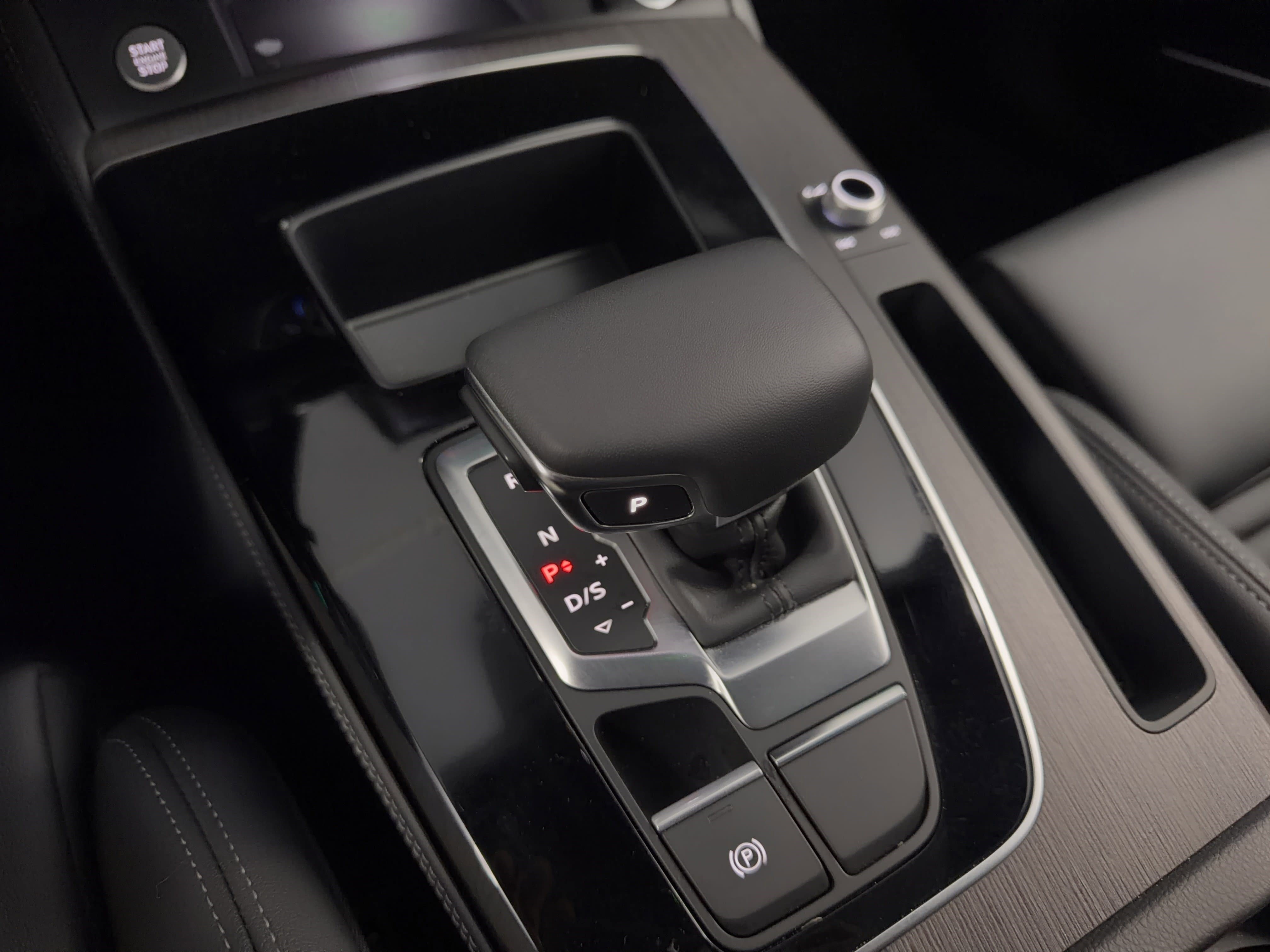 Certified 2025 Audi Q5 e Premium Plus w/ Premium Plus Package image 25