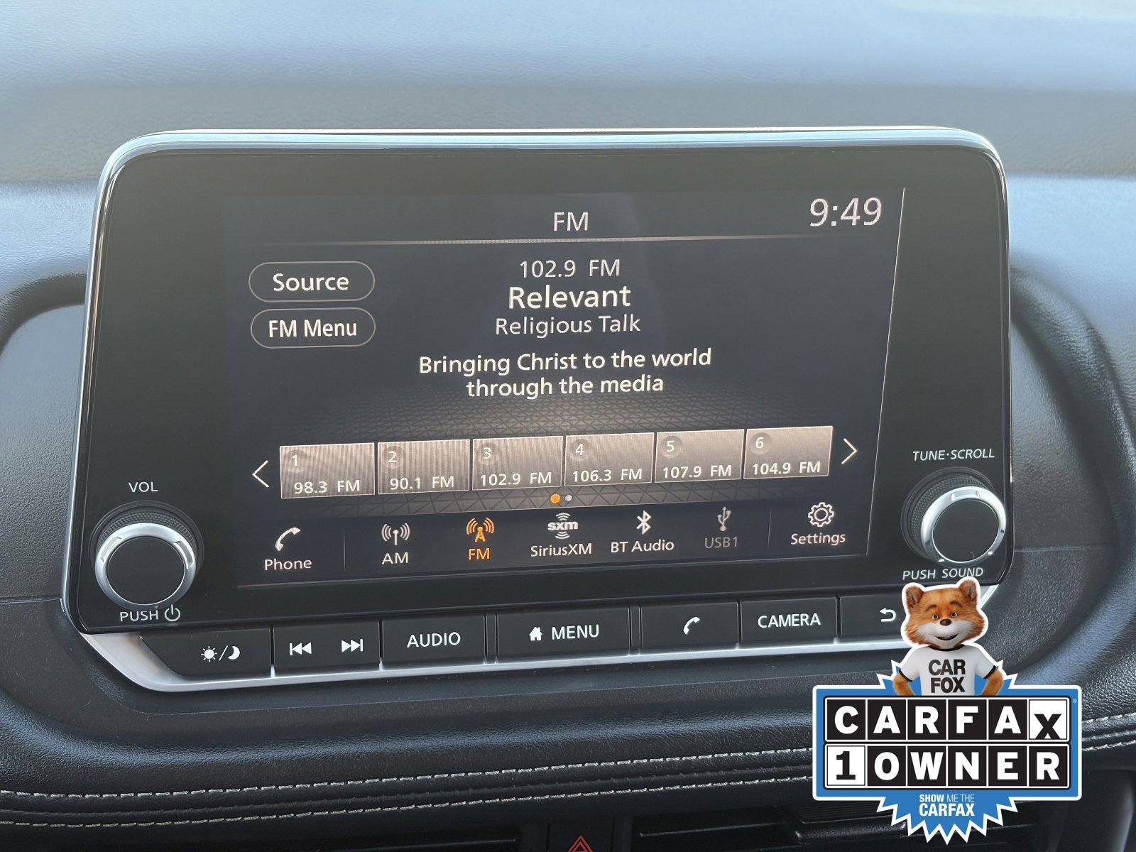 Used 2024 Nissan Rogue S image 27