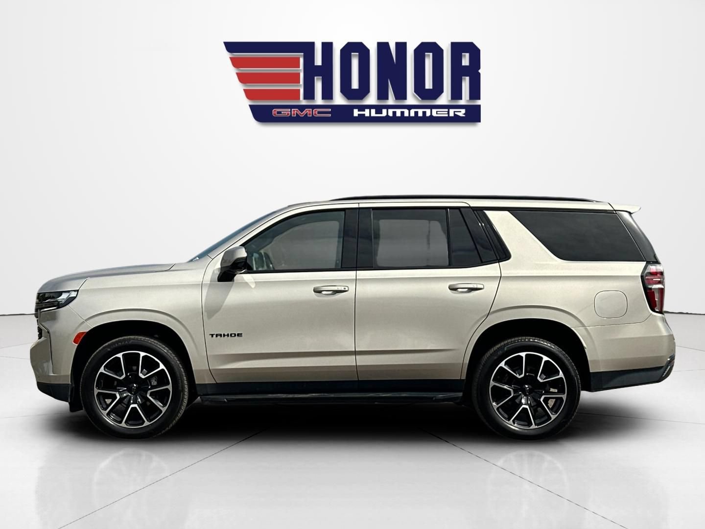 Used 2022 Chevrolet Tahoe RST w/ Luxury Package AWD/4WD image 7