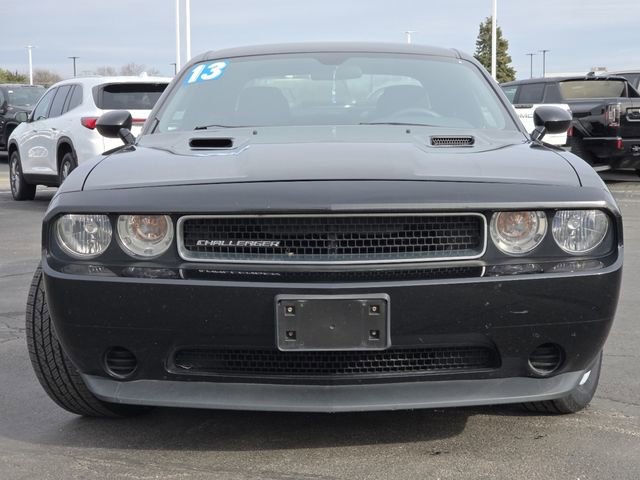 Used 2013 Dodge Challenger SXT image 11