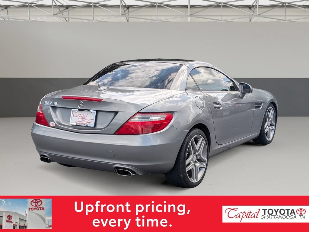 Used 2013 Mercedes-Benz SLK 250 image 7