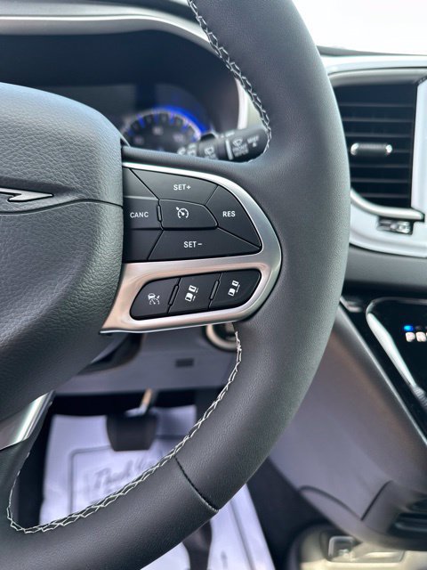 New 2027 Chrysler Pacifica LX FWD image 26