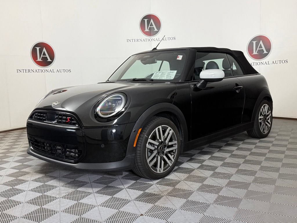 Used 2025 MINI Cooper S FWD image 3