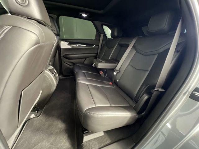 Certified 2024 Cadillac XT5 Premium Luxury w/ Technology Package FWD image 26