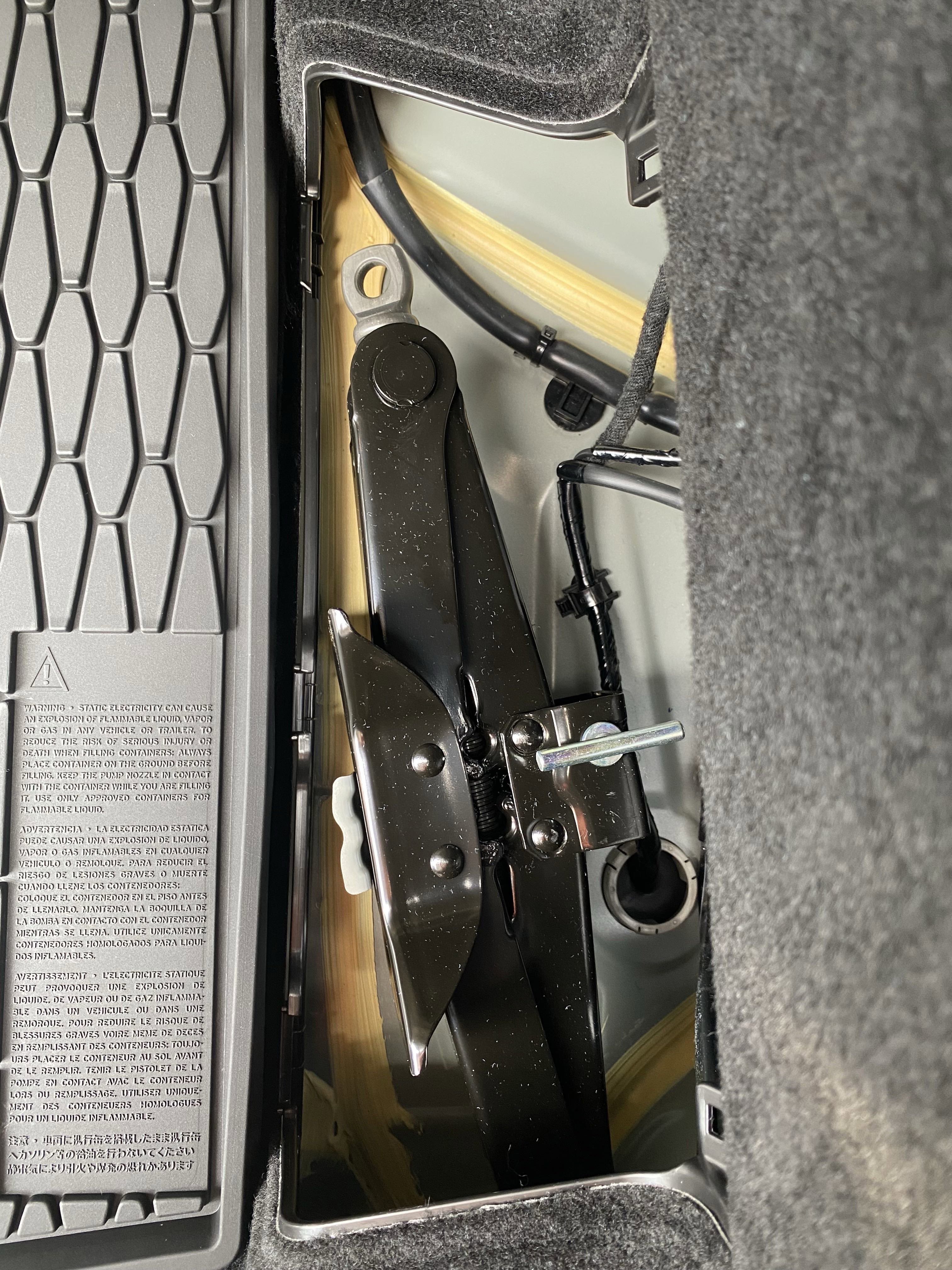 New 2025 MAZDA MAZDA3 s image 24