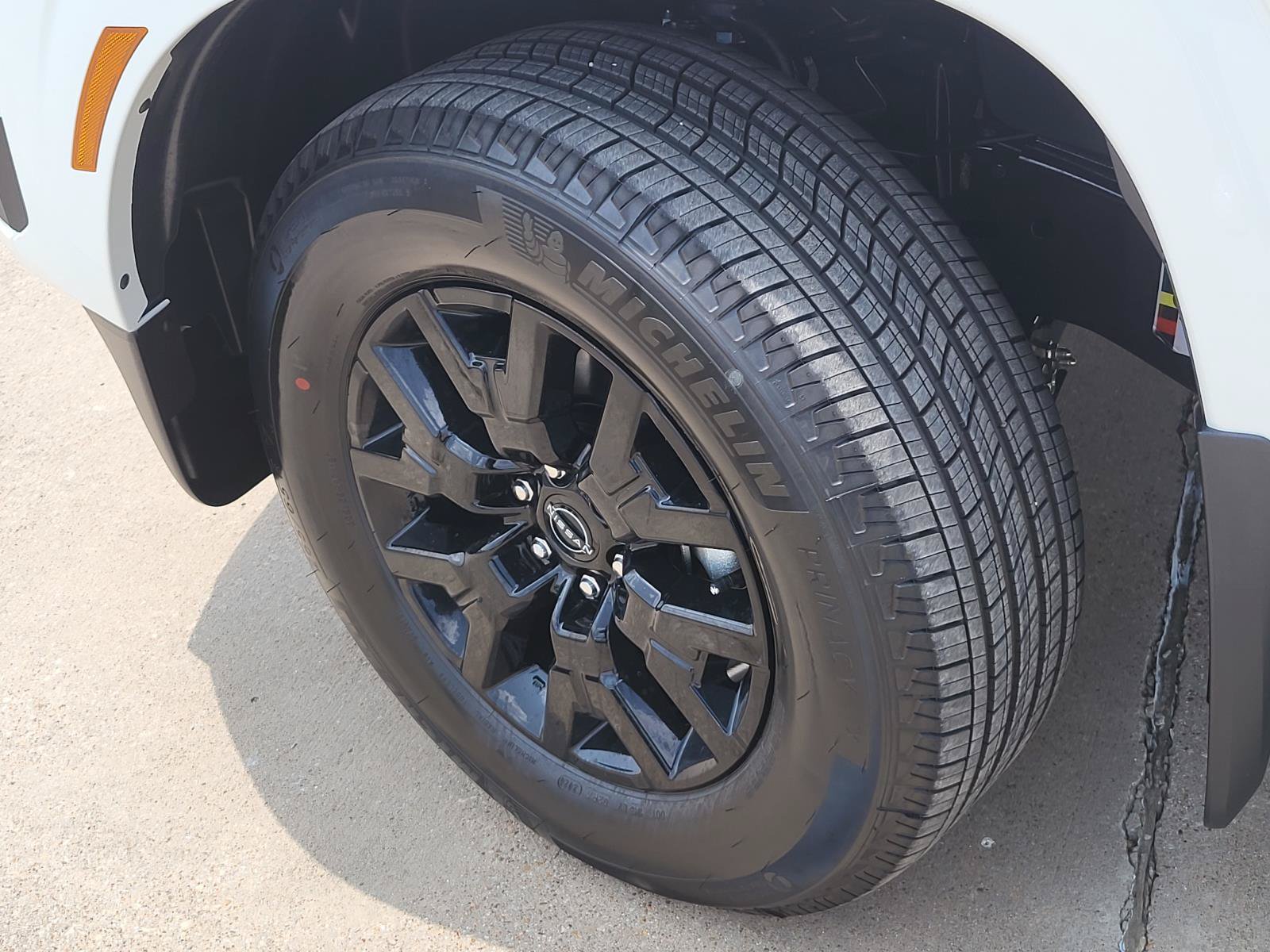New 2026 Nissan Frontier SV w/ All-Weather Content Package RWD image 10