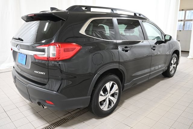 Certified 2025 Subaru Ascent Premium AWD/4WD image 13