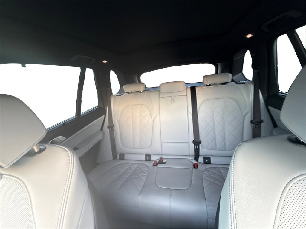 New 2026 BMW X5 sDrive40i image 20