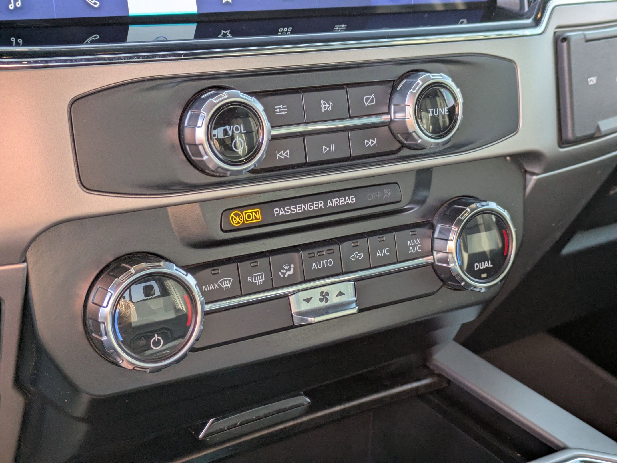 Used 2022 Ford F250 Lariat image 26