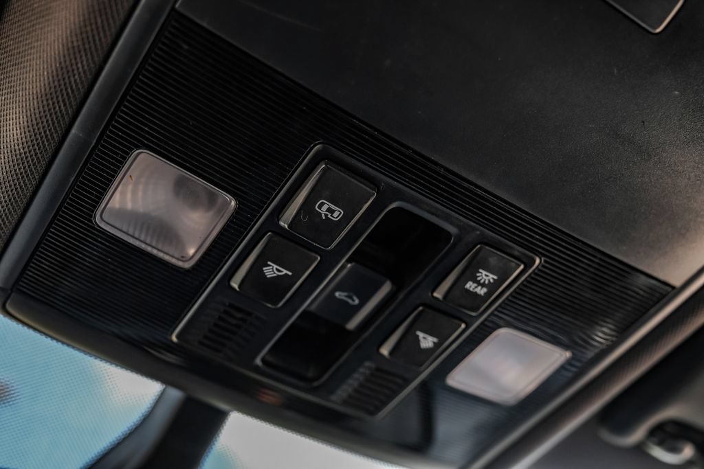 Used 2019 Volkswagen Jetta R-Line FWD image 24