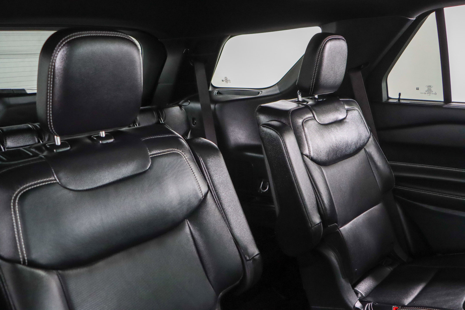 Used 2023 Ford Explorer ST w/ Equipment Group 401A image 29