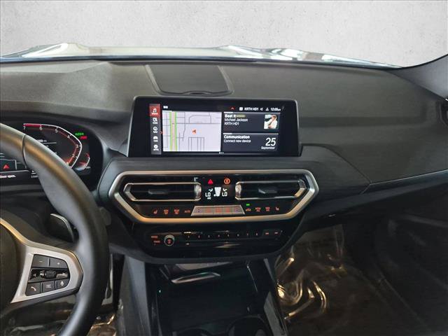 Used 2024 BMW X3 sDrive30i w/ M Sport Package RWD image 15