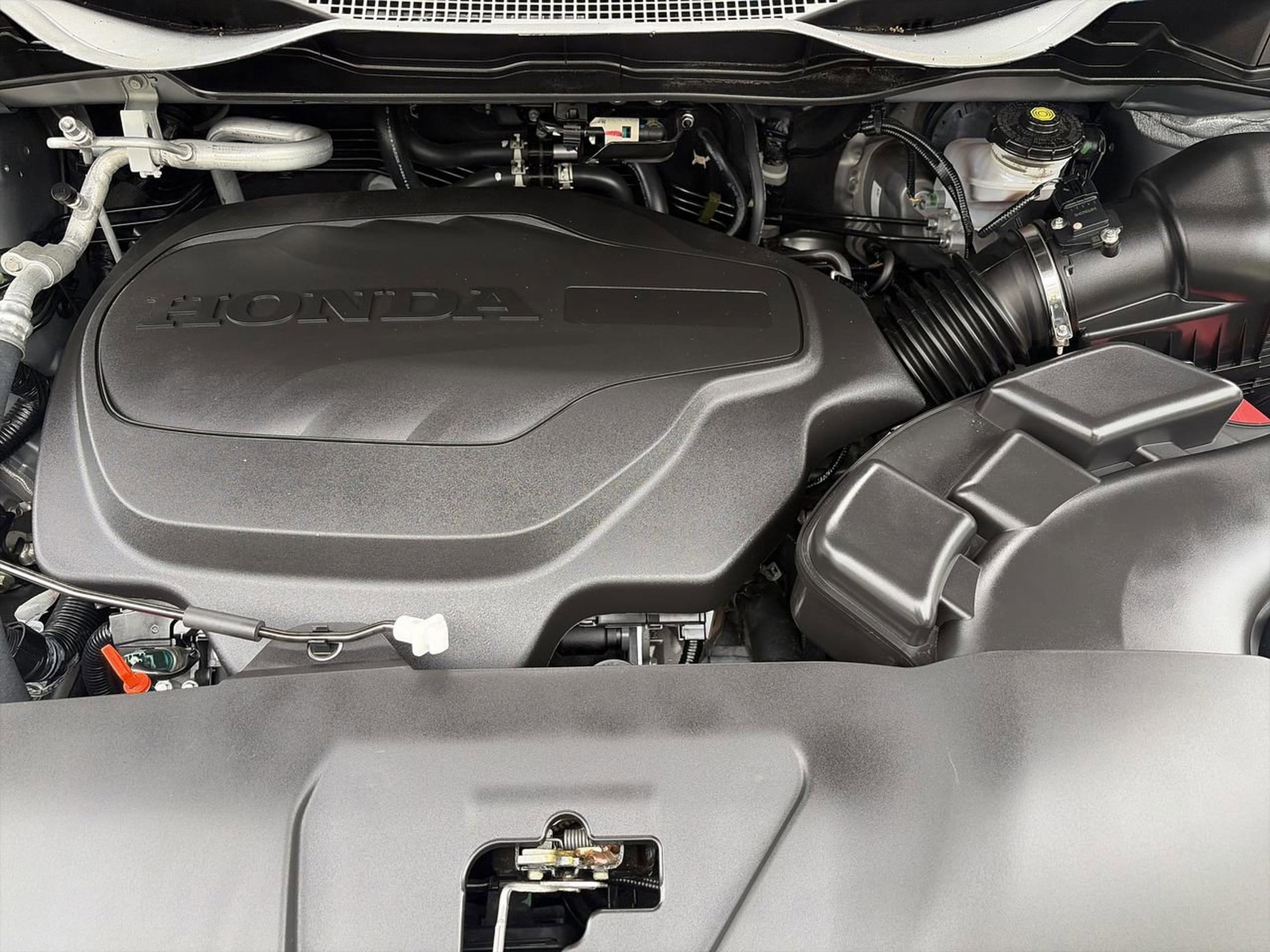 Certified 2025 Honda Odyssey Touring image 21