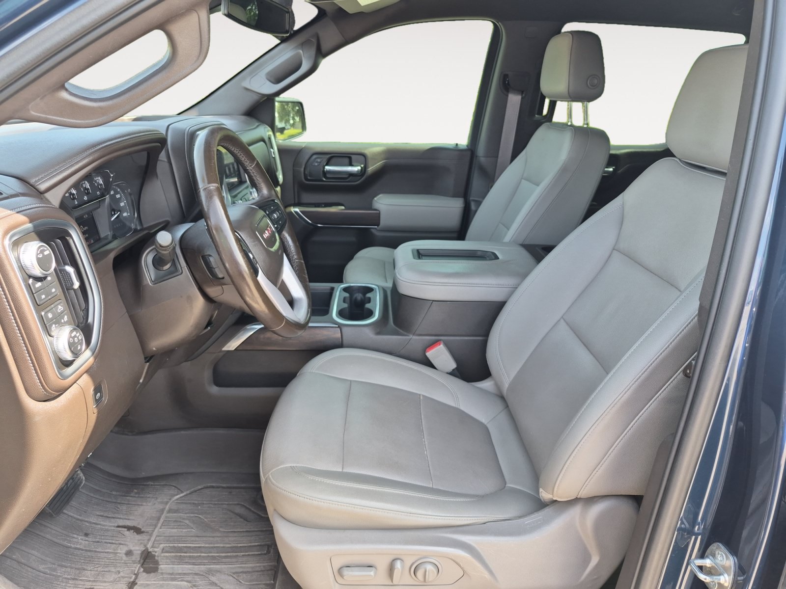 Used 2022 GMC Sierra 1500 SLT AWD/4WD image 22