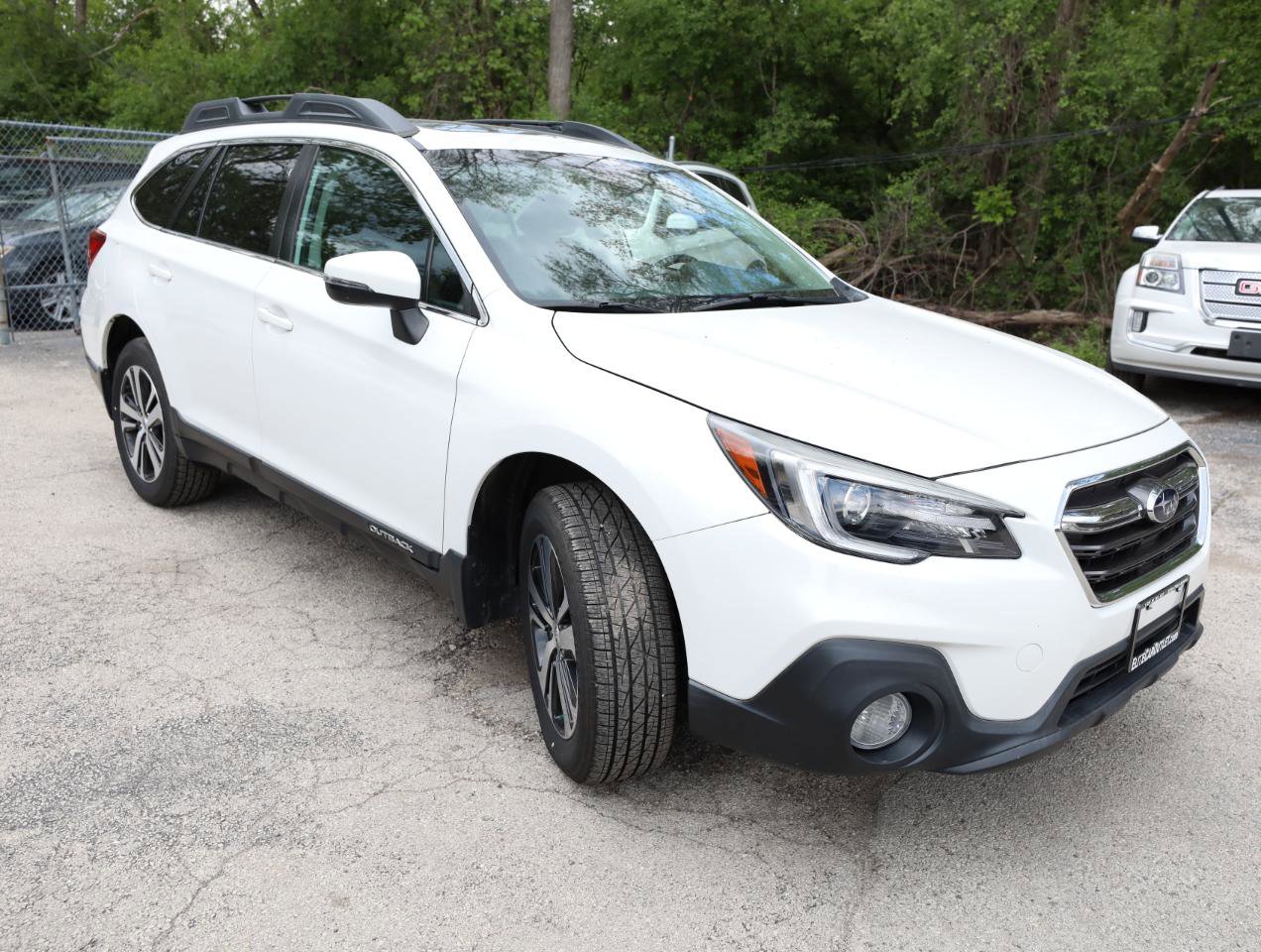 Used 2019 Subaru Outback 2.5i Limited w/ Popular Package #2 AWD/4WD image 4
