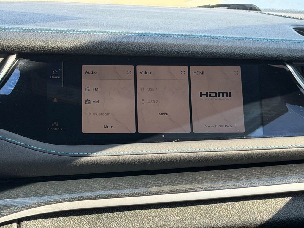 Used 2023 Jeep Grand Cherokee Trailhawk w/ Luxury Tech Group III image 33