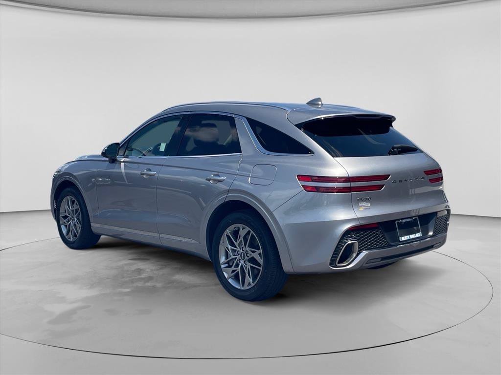 Used 2025 Genesis GV70 2.5T AWD/4WD image 5
