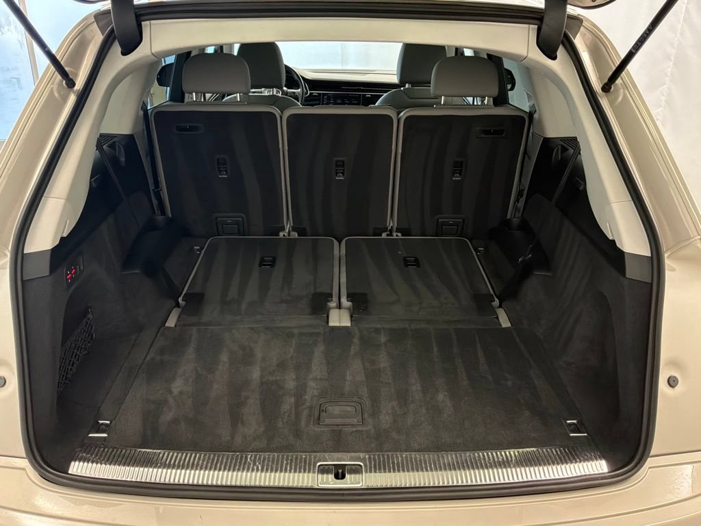 Used 2024 Audi Q7 3.0T Premium Plus AWD/4WD image 29