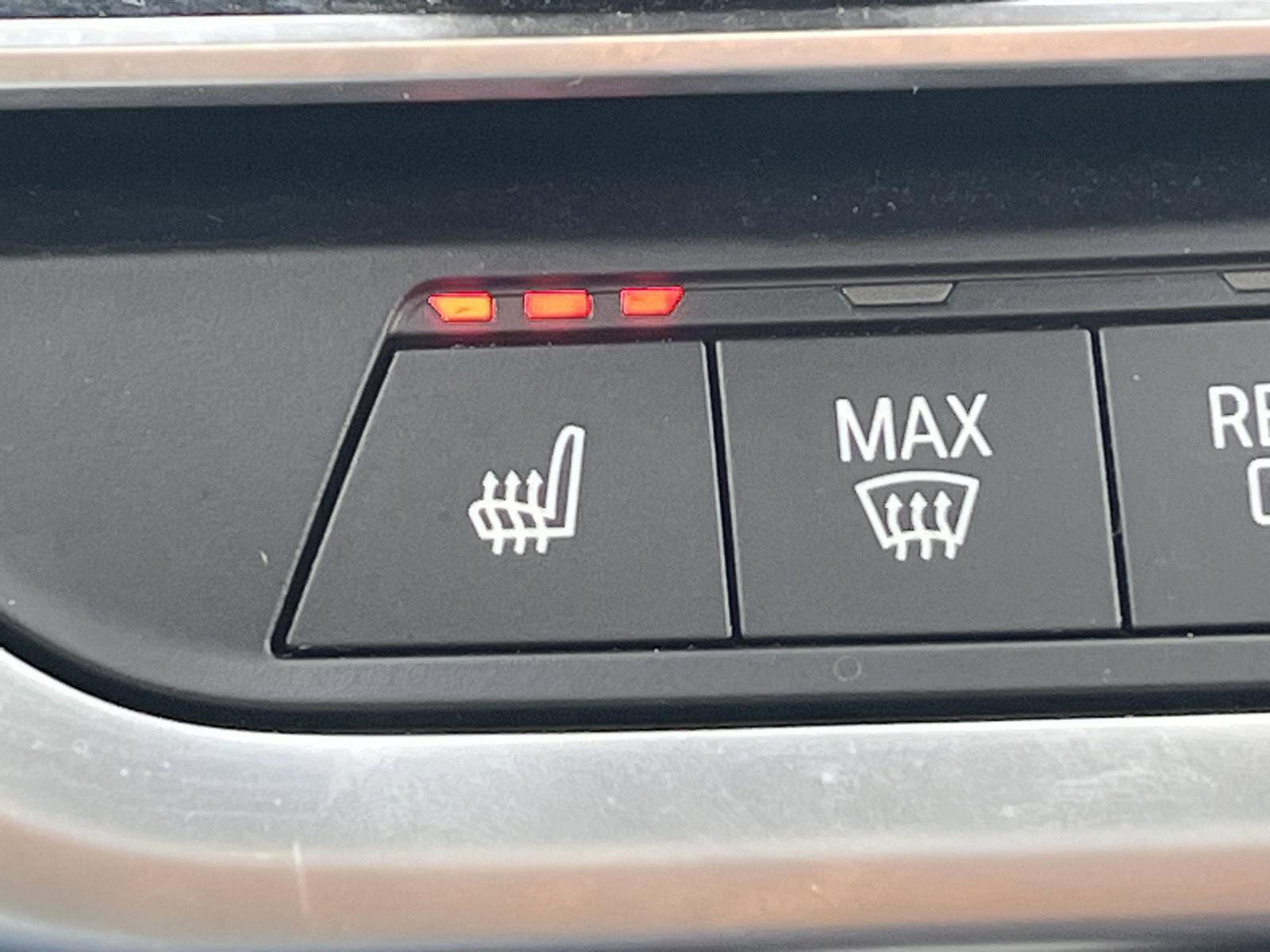 Used 2023 BMW X3 xDrive30i w/ Premium Package image 19