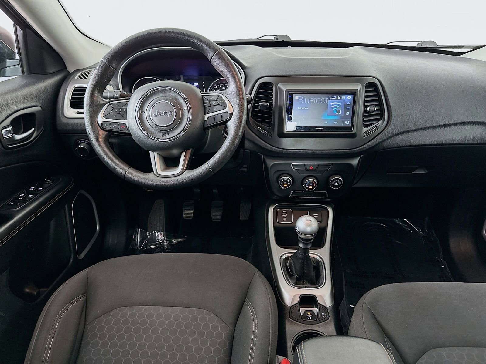 Used 2018 Jeep Compass Sport image 22