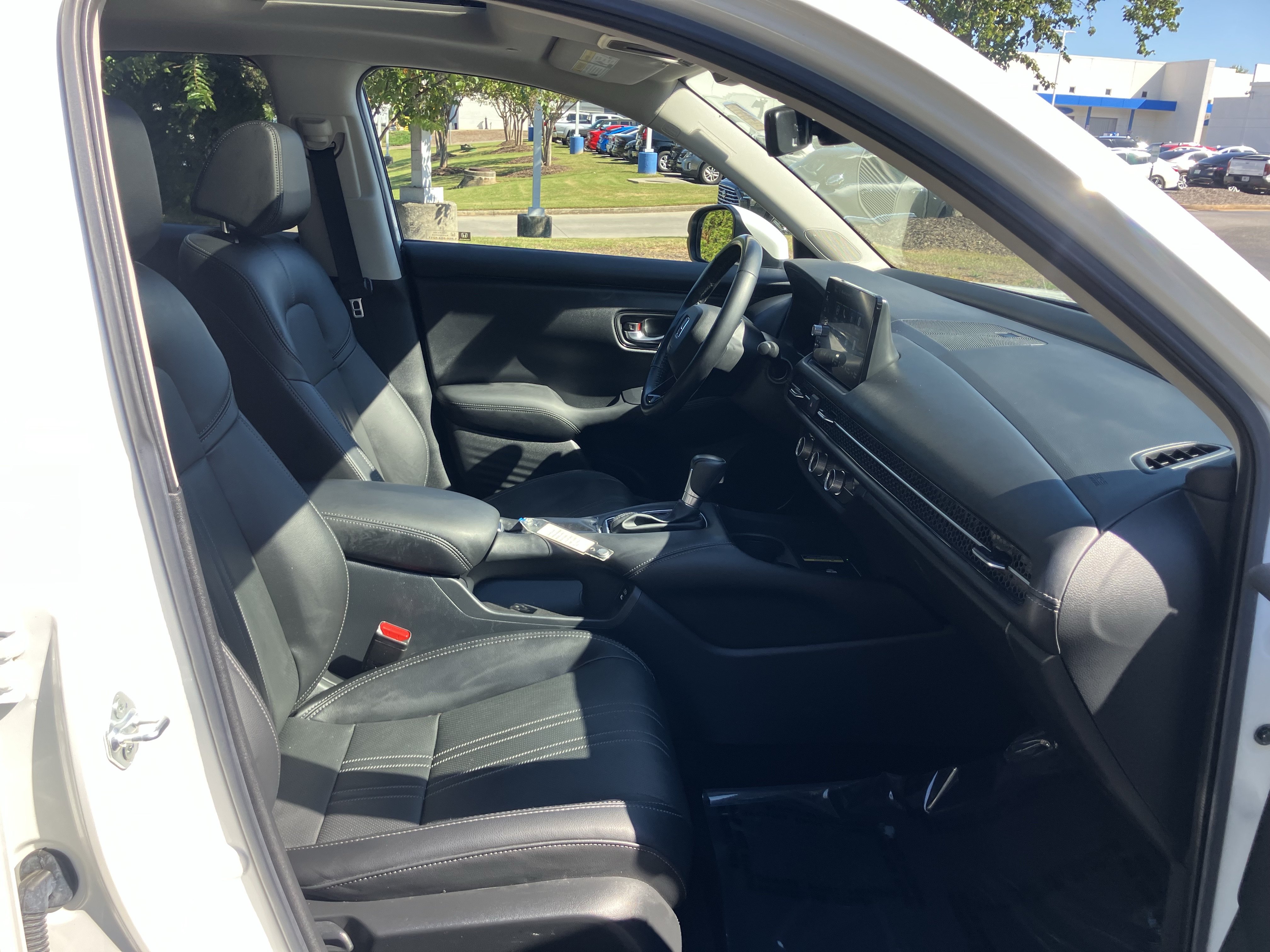 Used 2025 Honda HR-V EX-L image 35
