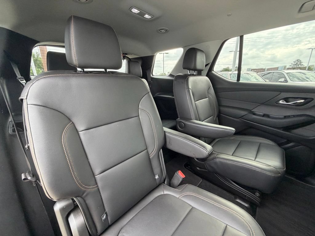 Used 2021 Chevrolet Traverse RS FWD image 26