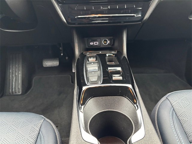 Used 2023 Chevrolet Bolt EUV Premier w/ Sun & Sound Package image 11