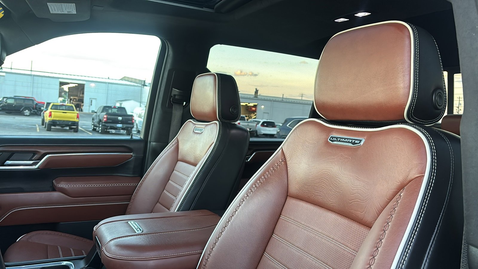 Used 2024 GMC Sierra 2500 Denali Ultimate image 11