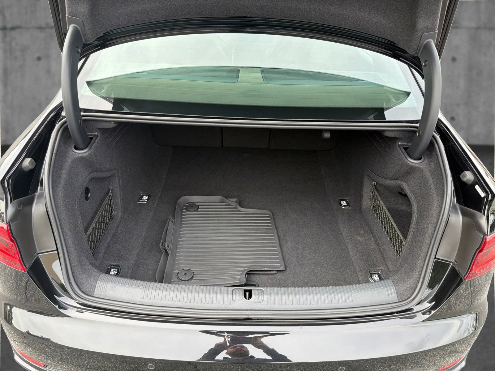 Used 2019 Audi S4 Prestige w/ Prestige Package image 13