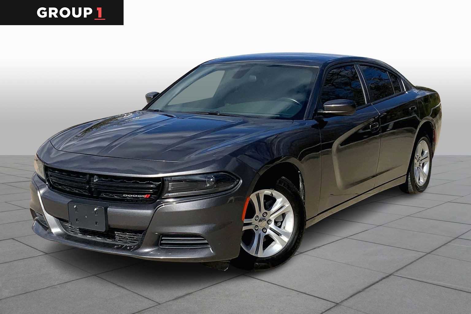 Used 2022 Dodge Charger SXT image 1