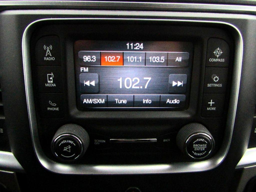 Used 2018 RAM 1500 Classic SLT RWD image 19