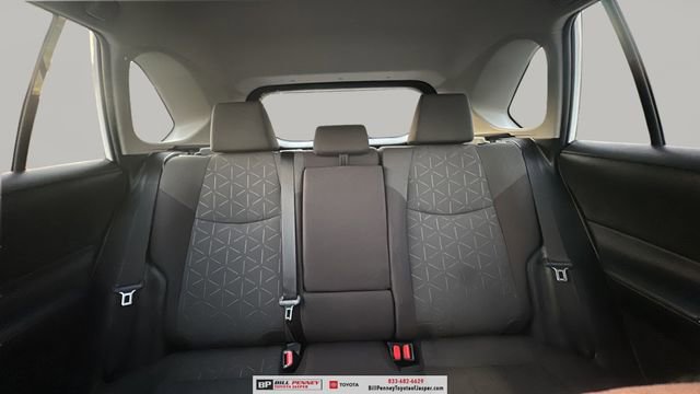 Used 2020 Toyota RAV4 XLE w/ Convenience Package image 18