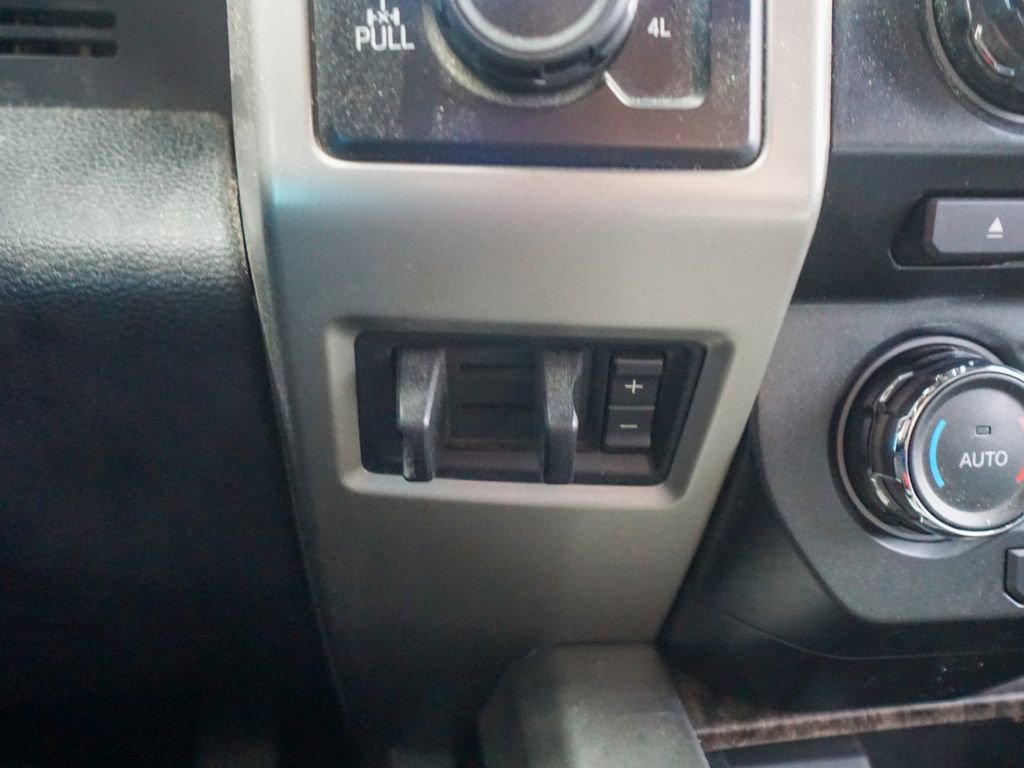Used 2018 Ford F250 Lariat w/ Lariat Value Package image 25