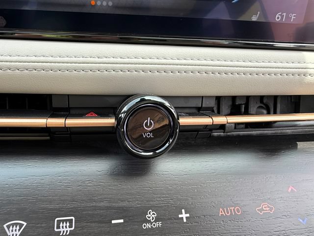 Certified 2024 Nissan Ariya FWD image 21