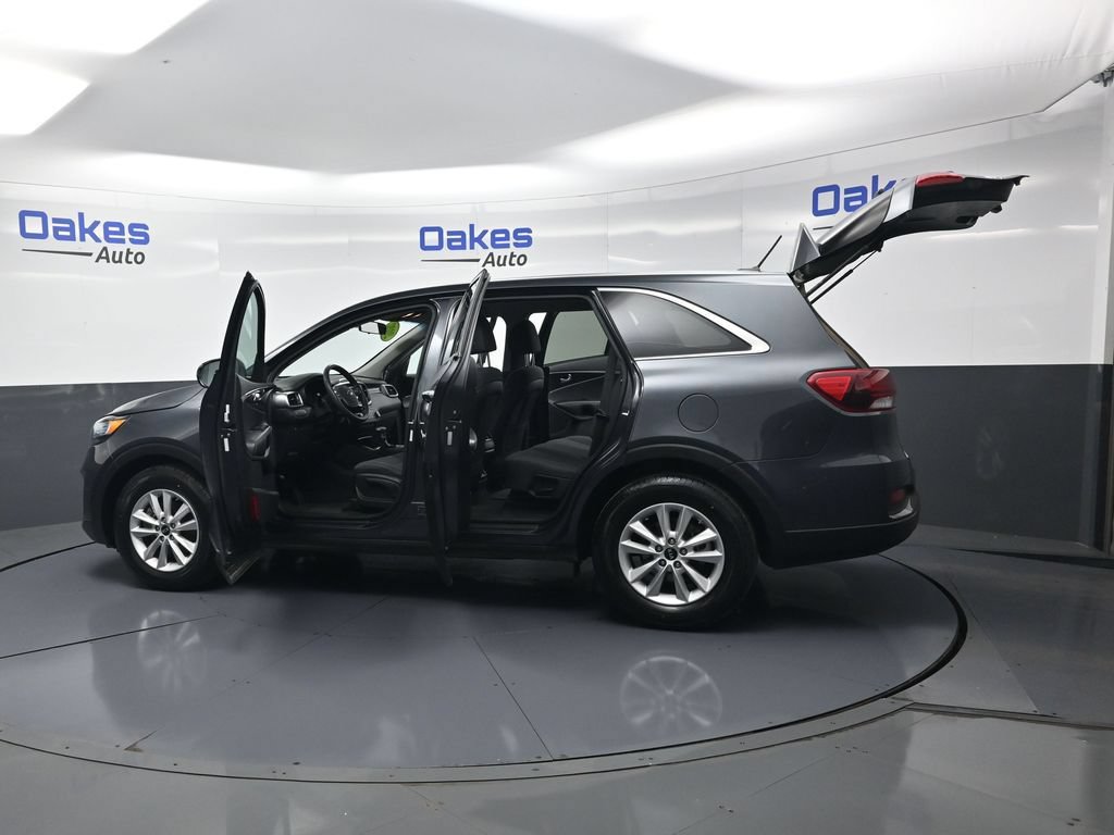 Used 2020 Kia Sorento FWD V6 image 53