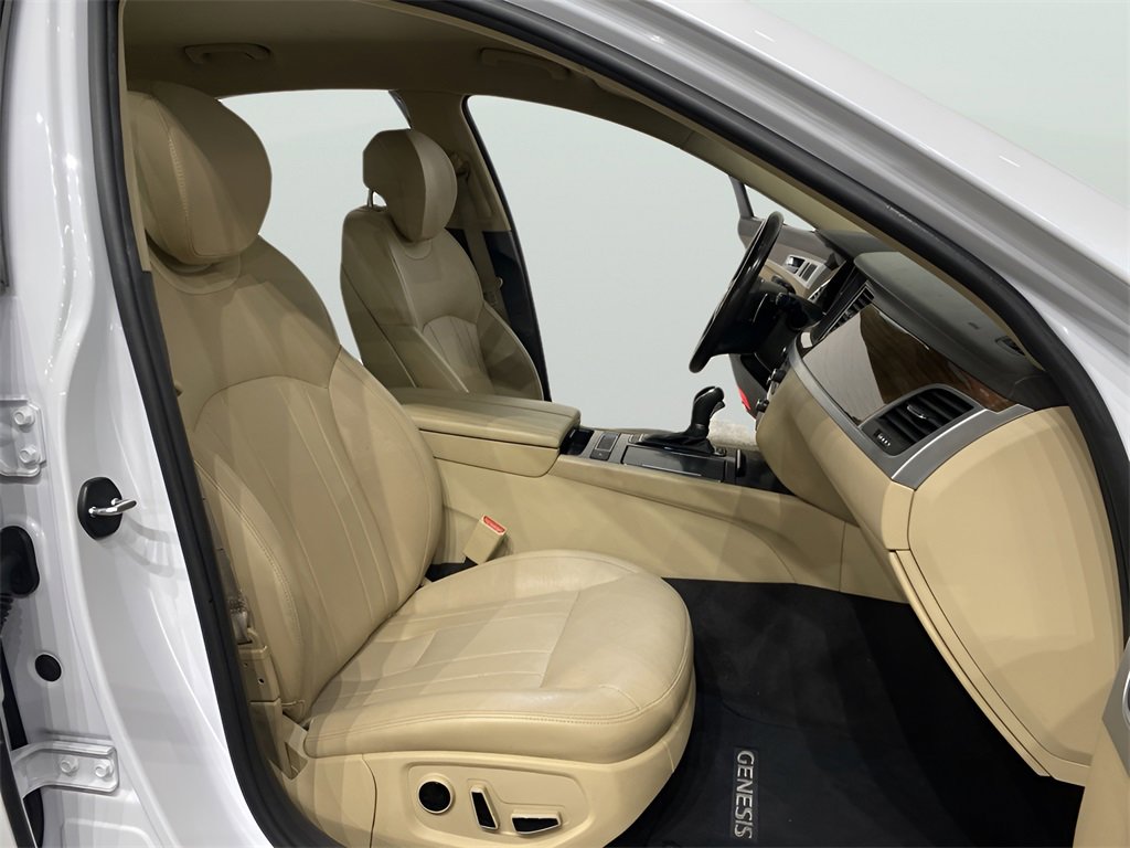 Used 2017 Genesis G80 3.8 image 11