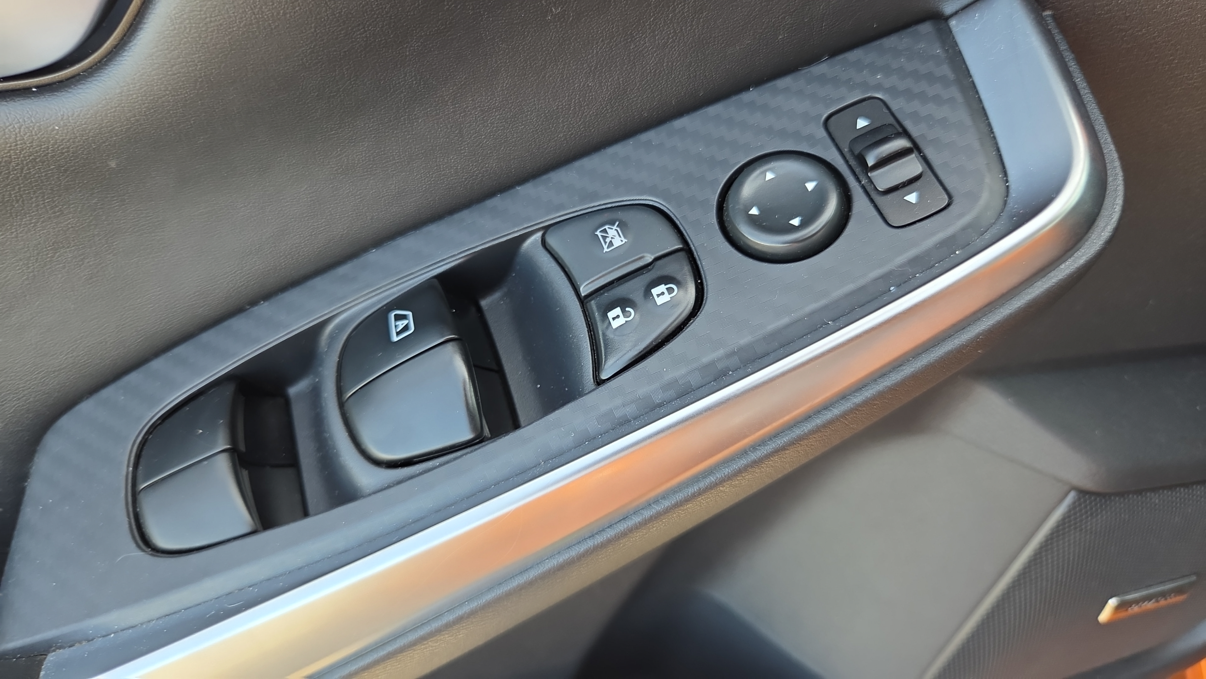 Used 2022 Nissan Sentra SR w/ SR Premium Package FWD image 28