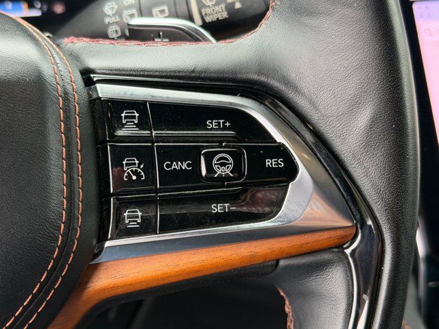 Used 2022 Jeep Grand Cherokee L Summit AWD/4WD image 39